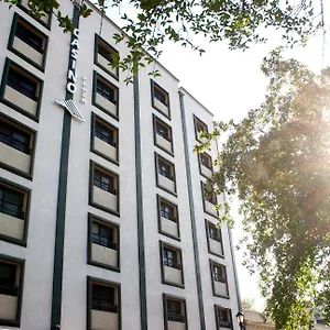 https://hotel-casino-plaza.guadalajarahotels.info