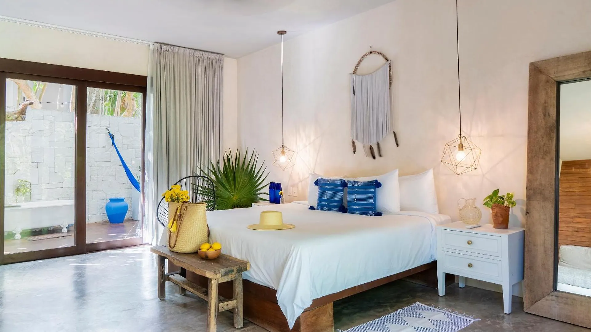 Lula Tulum, A Small Luxury Hotel