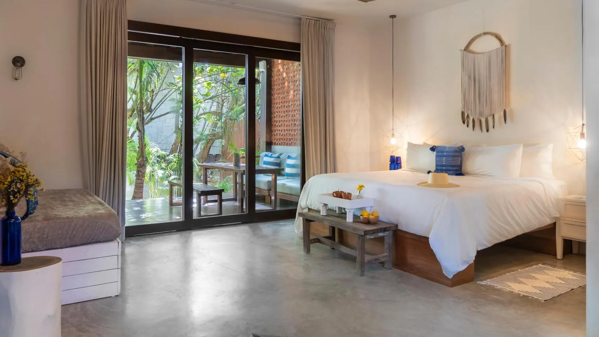 Lula Tulum, A Small Luxury Hotel